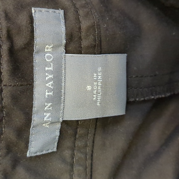 And Taylor Brown Capri Shorts Size 8 - Picture 4 of 4